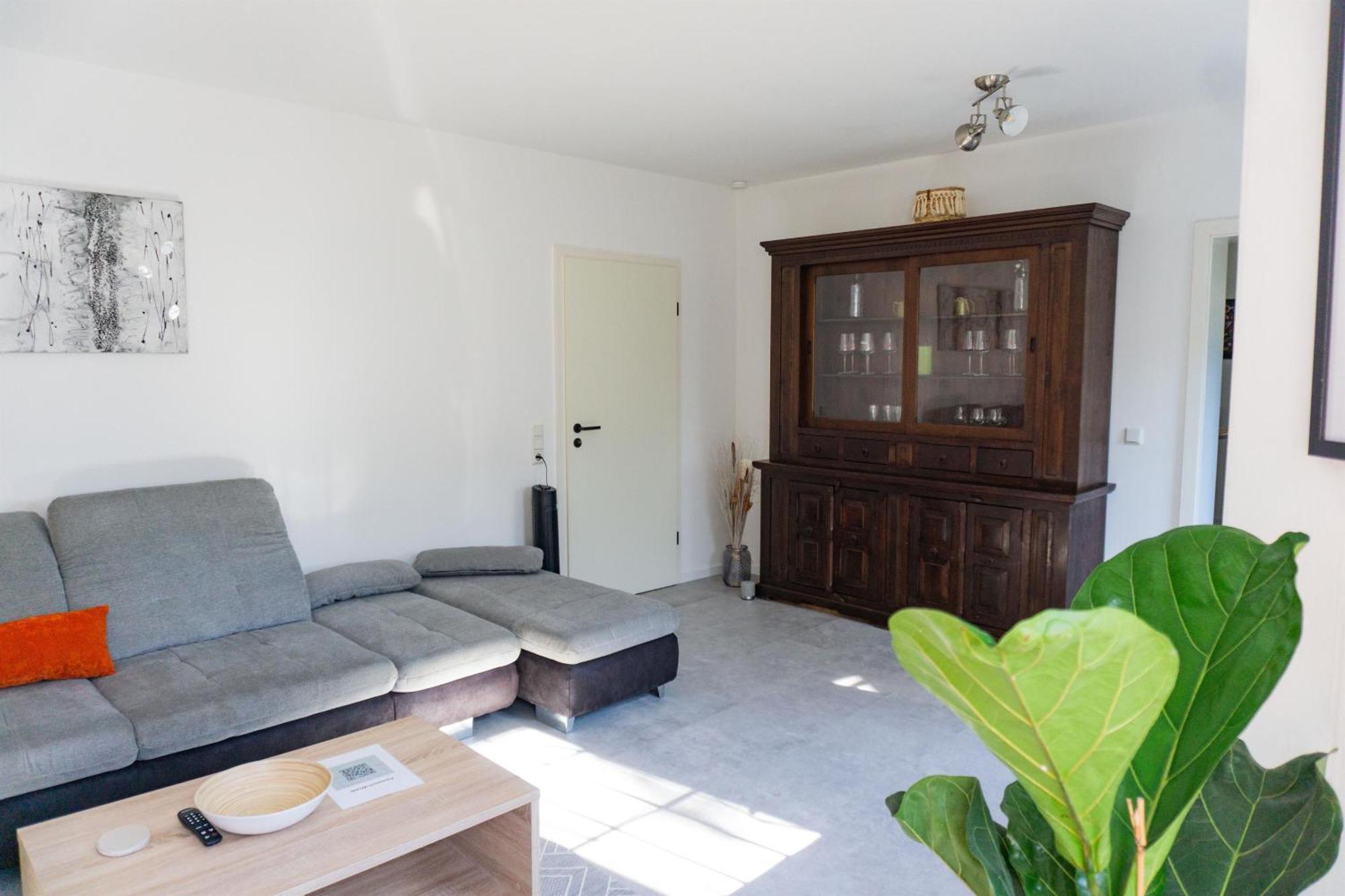 Ferienwohnung Leni 雷温 外观 照片